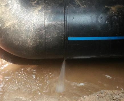 蓬安楼顶渗水维修公司为大家分享下蓬安卫生间漏水维修修补技术!